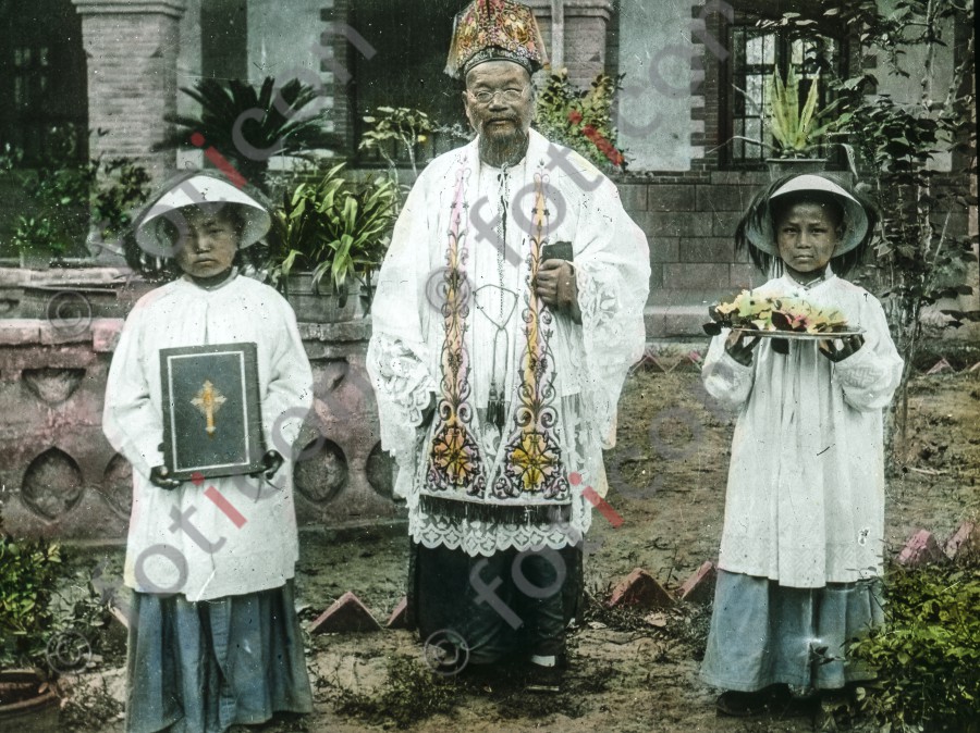 Jubilarpriester Liu ; Jubilee priest Liu (simon-173a-058.jpg)